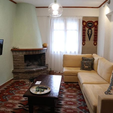 Dimos Suite Арахова Екстер'єр фото
