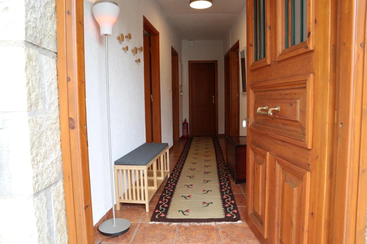 Dimos Suite Арахова Екстер'єр фото